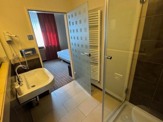 Hotel L'Escala Dreieich Zewnętrze zdjęcie