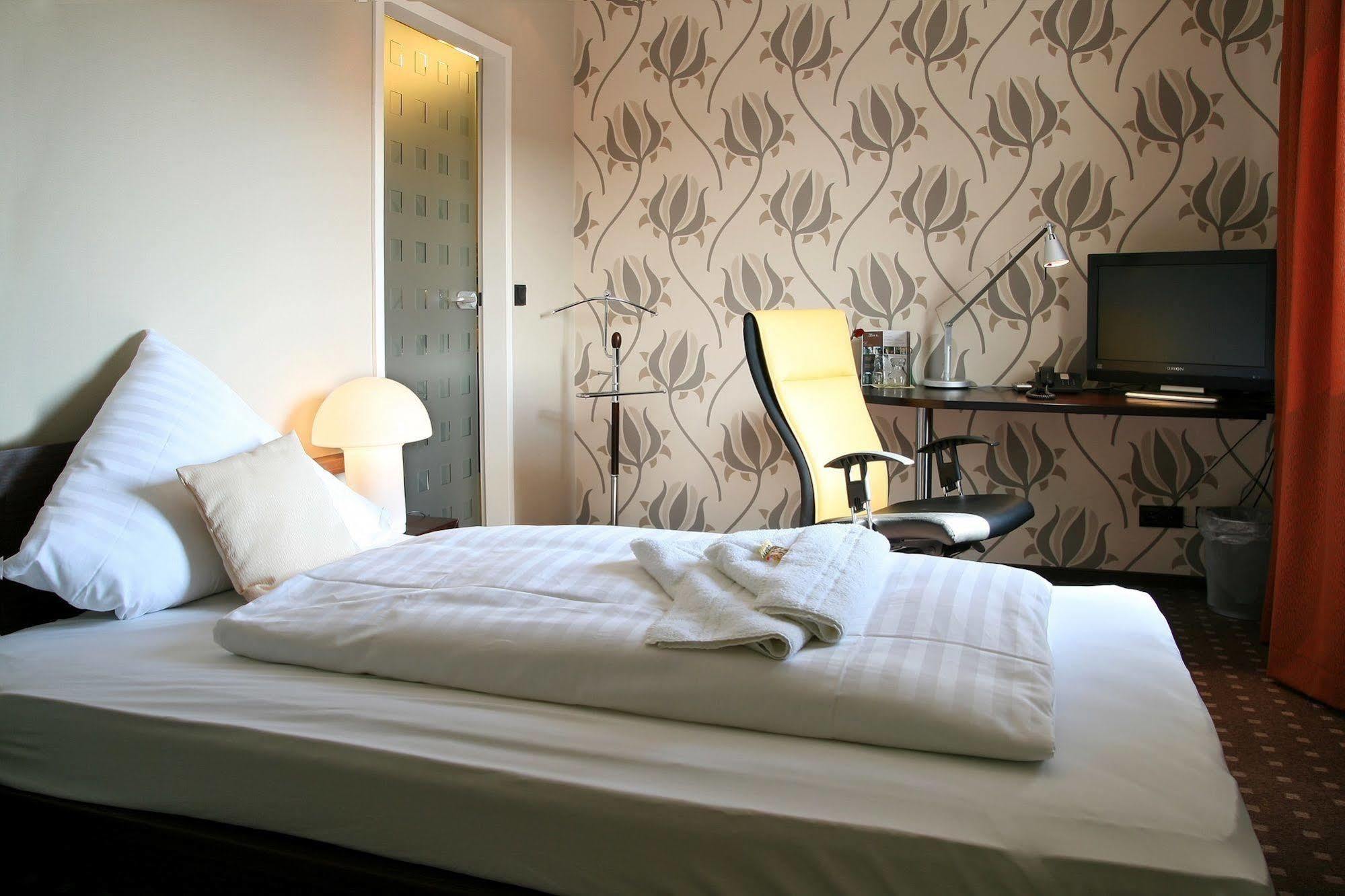 Hotel L'Escala Dreieich Zewnętrze zdjęcie
