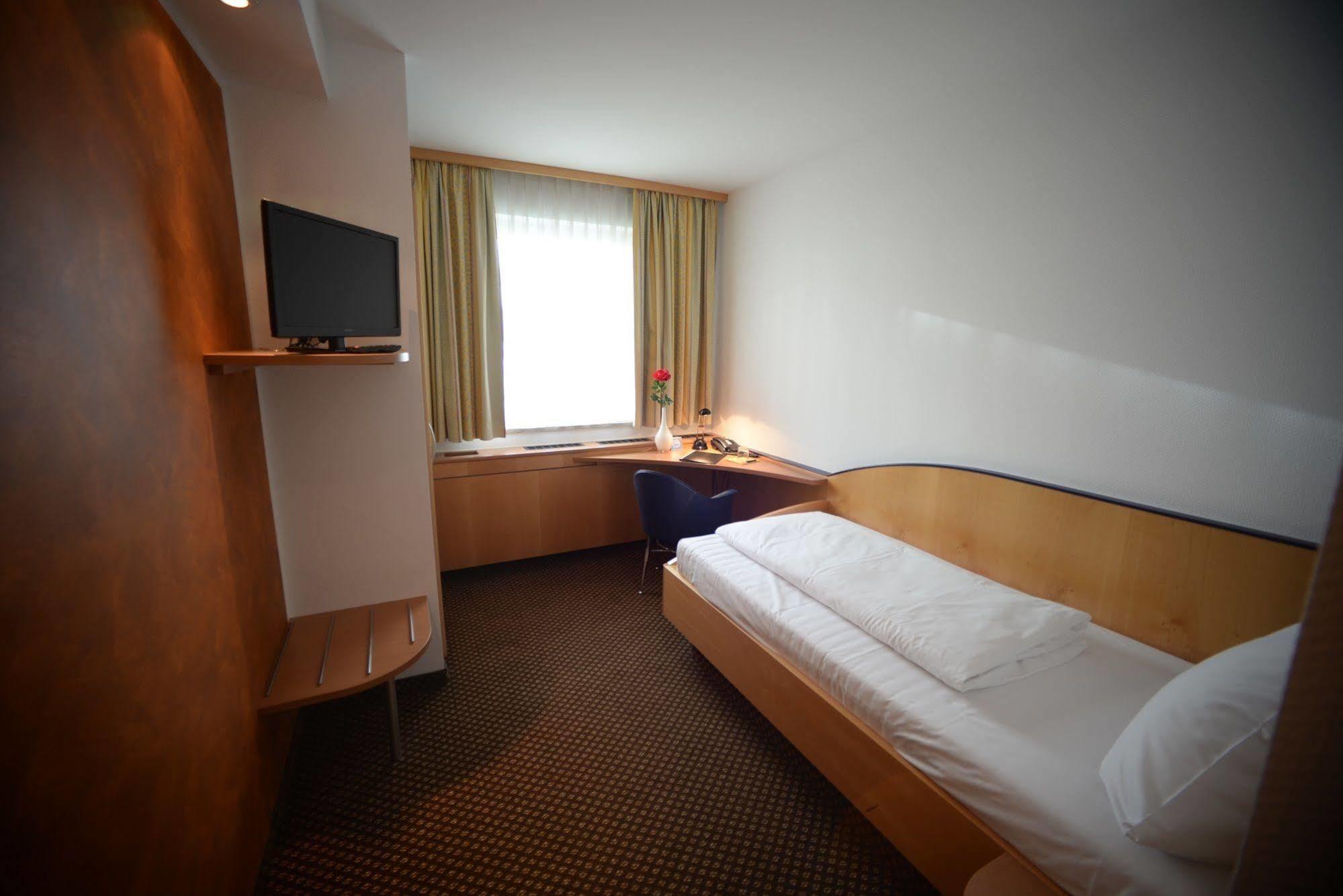 Hotel L'Escala Dreieich Zewnętrze zdjęcie