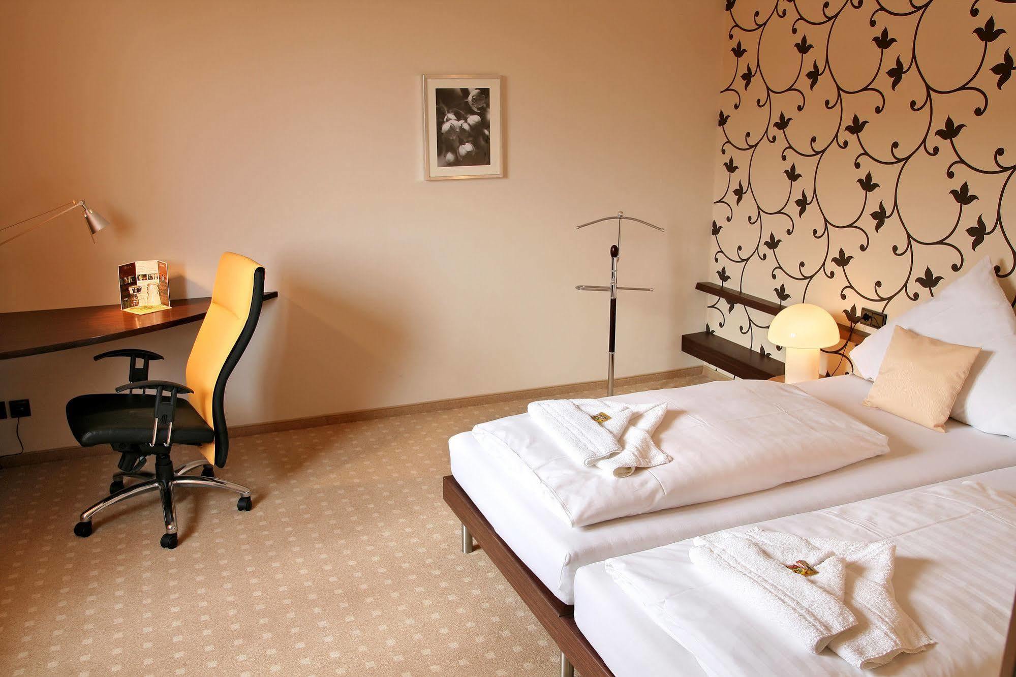 Hotel L'Escala Dreieich Zewnętrze zdjęcie